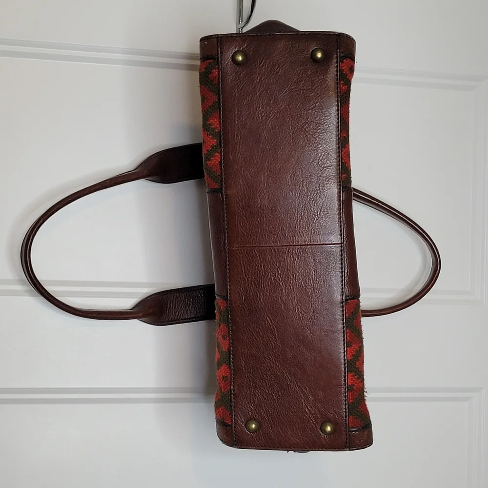 Vintage Fossil Reissue Tapestry Kilimanjaro Leather Hand Bag Turn-Lock Red Brown - Picture 11 of 16
